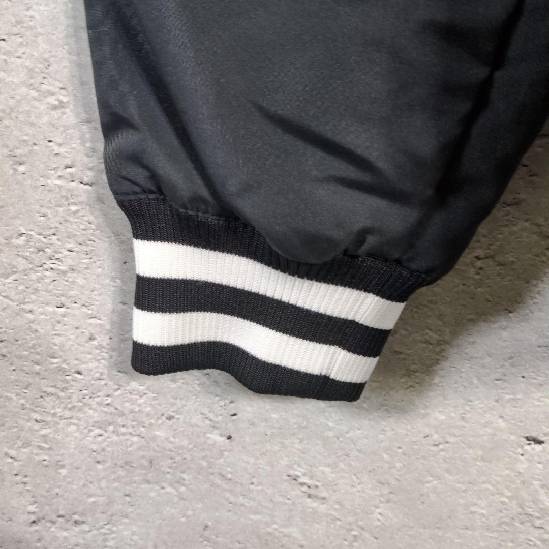 極美品 ソフトバンクホークス ブルゾン ジャンバー マジェスティク Lサイズ 黒