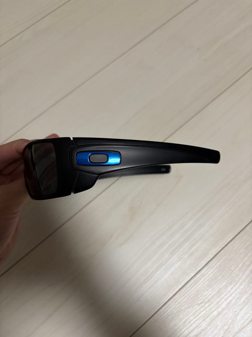 preeyOakley オークリー サングラス BATWOLFcustom