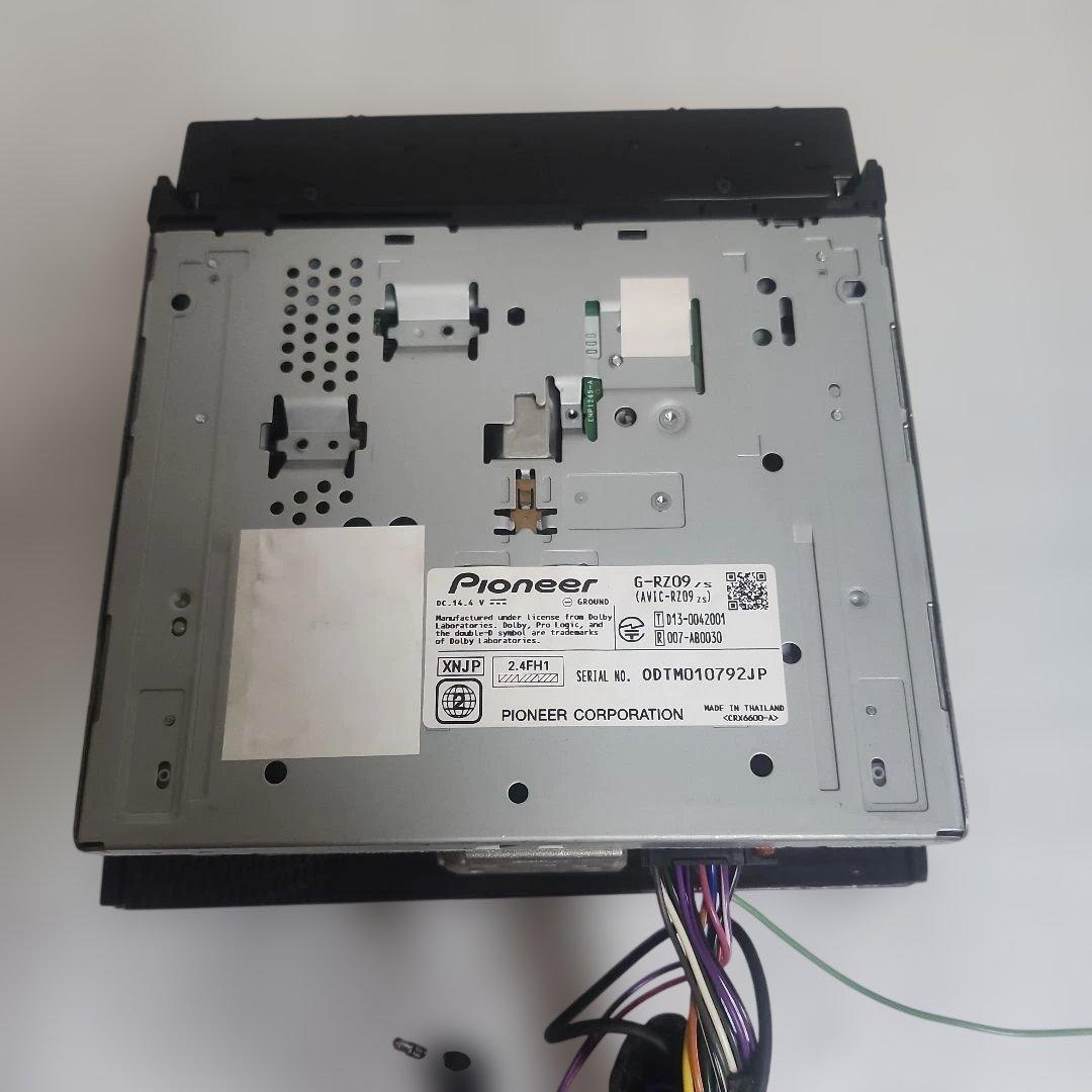 carrozzeria AVIC-RZ09 カーナビ GPS 鈴木.