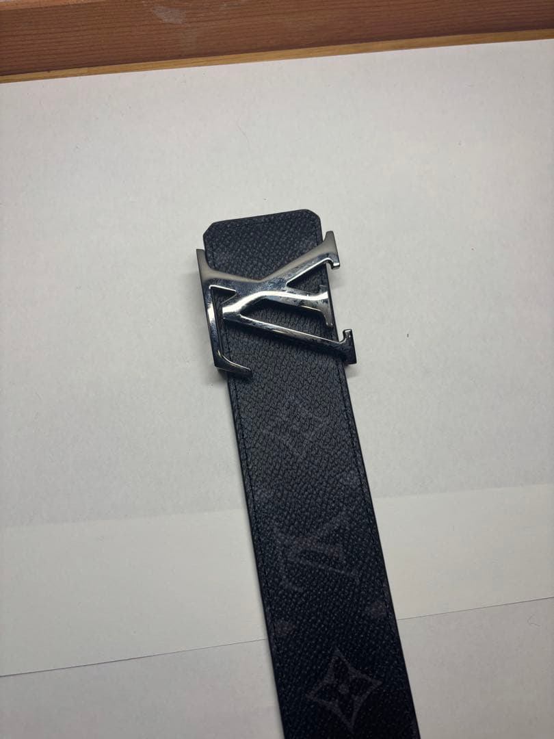 Louis Vuitton モノグラム サンチュール ブラック レザー LVロゴ