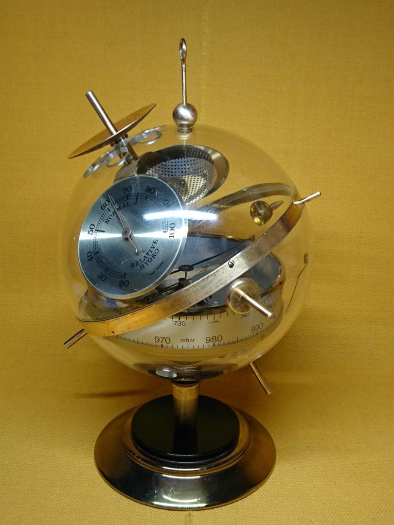 西ドイツ　温湿度計　気圧計　置物　インテリア　工芸品　美術品　A2550