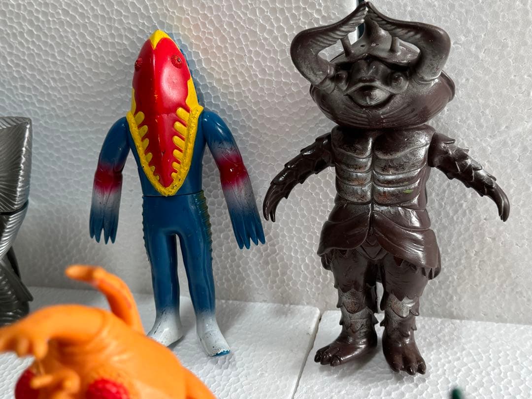 ウルトラマン 怪獣 ソフビ10対まとめ レトロ - メルカリ