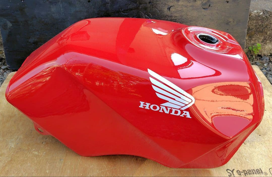 VT250FE INTEGRA MC08 純正 燃料タンクです✨️VT250FE INTEGRA MC08