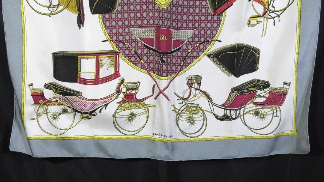 HERMES エルメス　大判スカーフ　カレ90　 D466