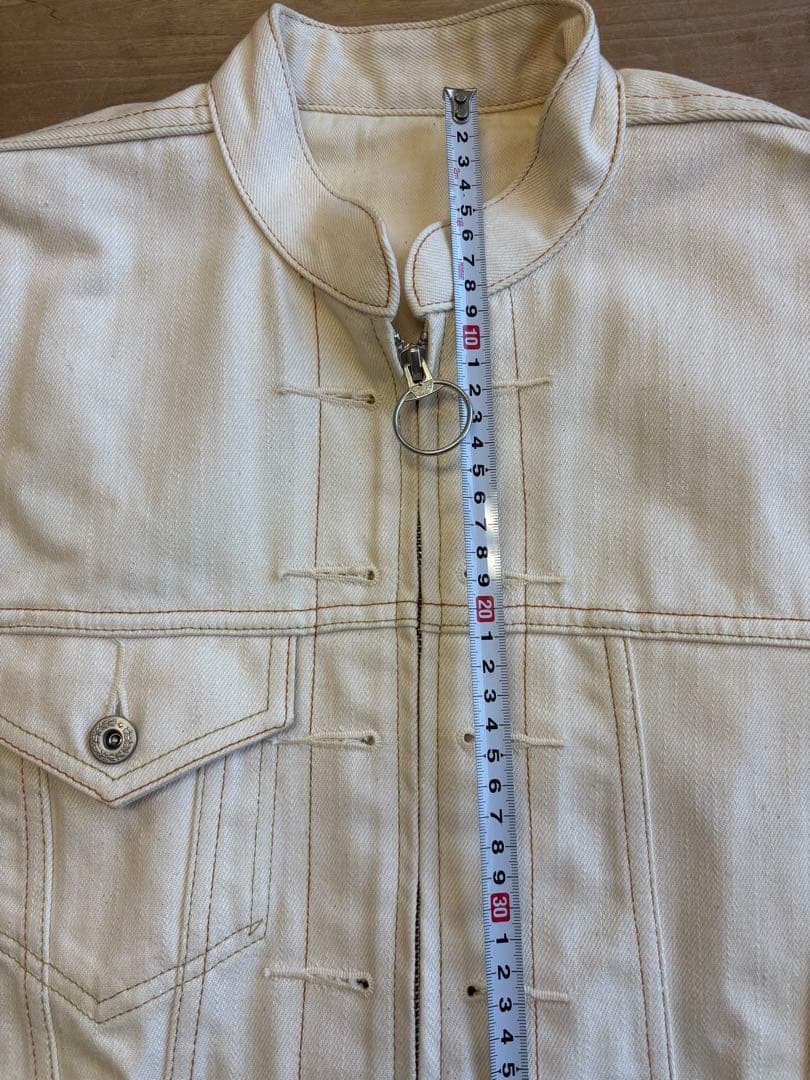 Levi's ホワイトデニムジャケット