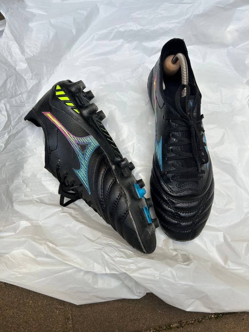 ミズノ　モレリア NEO 3 JAPAN β サックス　ブラック　27.0cm