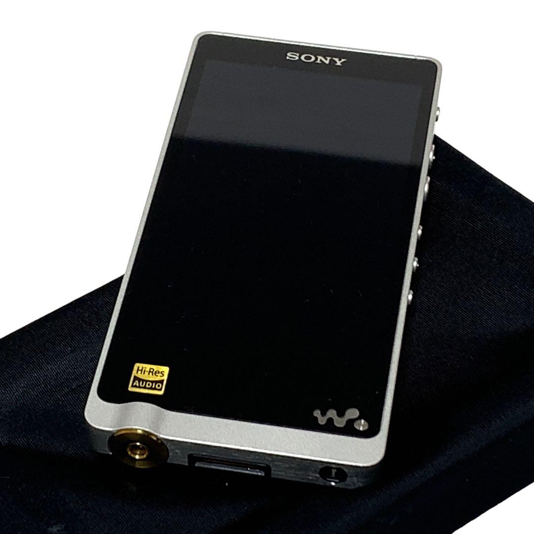 極美品　限定版　ガンダム　SONY ウォークマン　NW-ZX1　ブックレット付