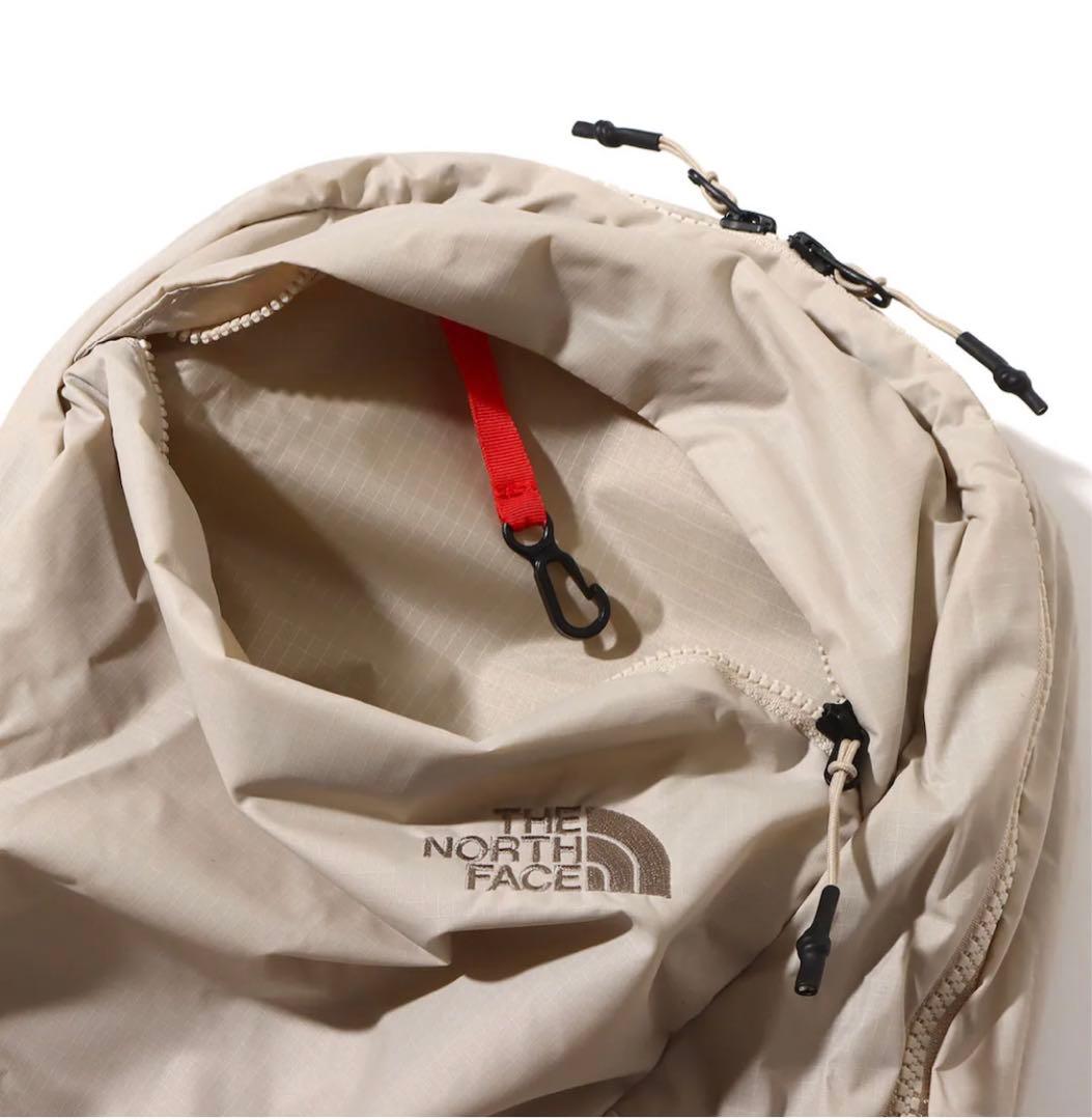 THE NORTH FACE リュック バックパック　20L アイボリー