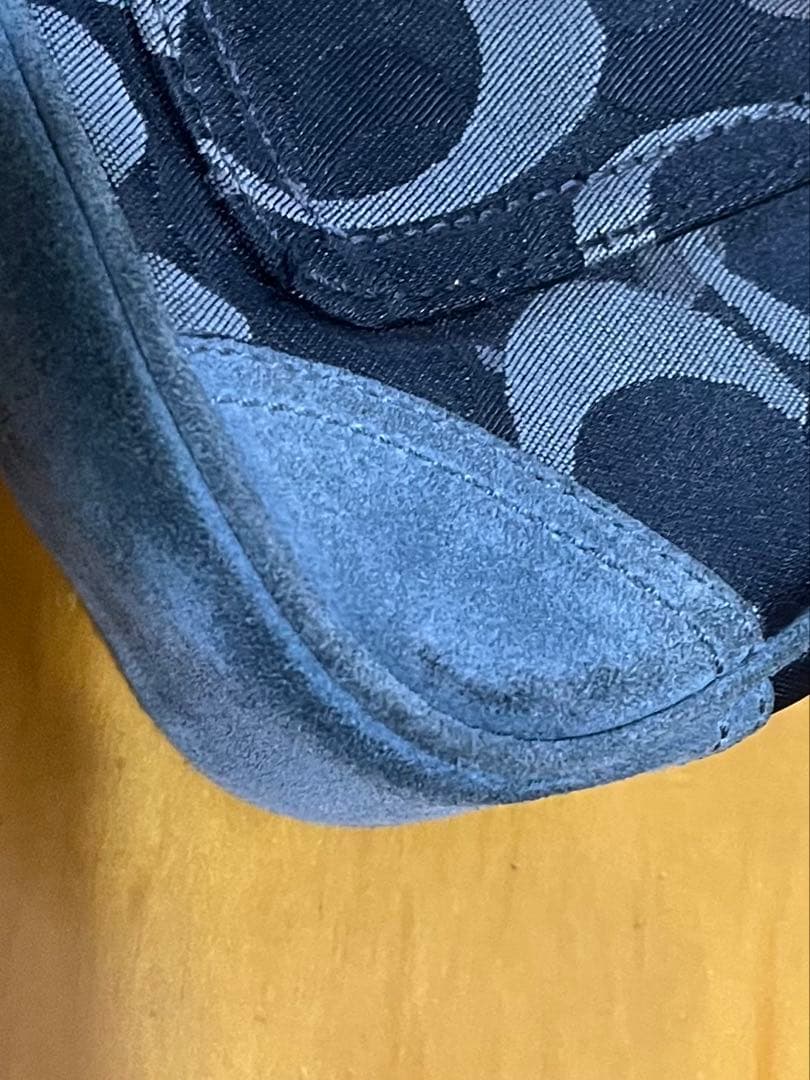 希少◆COACH ◆アクセサリーポーチ ハンドバッグ シグネチャー 黒