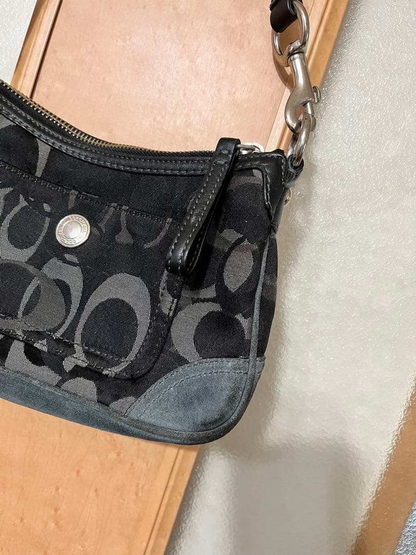 希少◆COACH ◆アクセサリーポーチ ハンドバッグ シグネチャー 黒