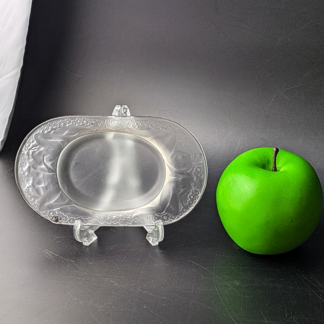 ルネ・ラリック初期作 Médicis 1924 葡萄と裸婦文 フロスト加工お買得