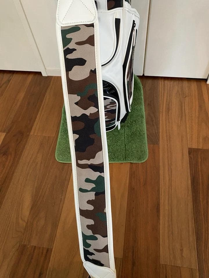 新品 キャロウェイ 迷彩柄　スタンド 軽量 ゴルフバッグ キャディバッグ