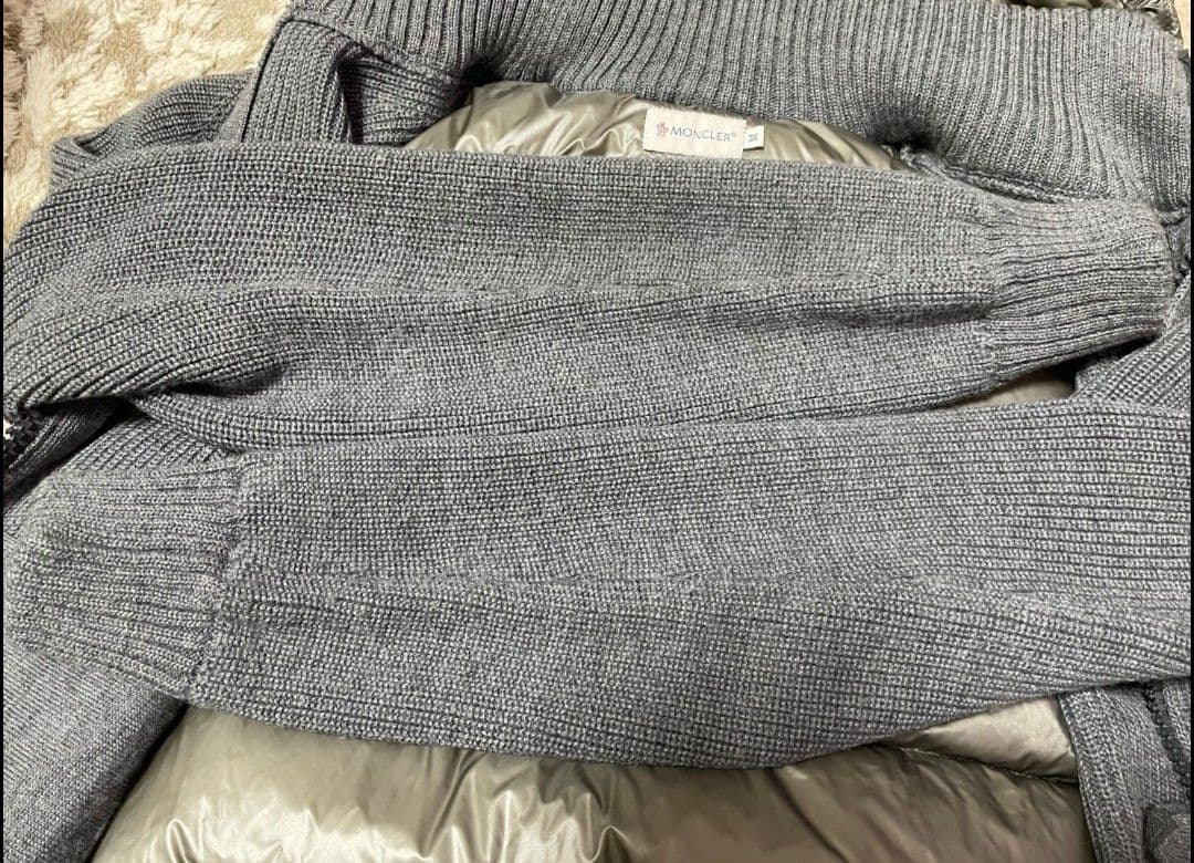 【モンクレール】 ニット✕ダウン・ハイブリットパーカー