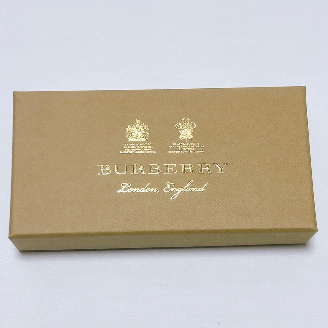 新品未使用✨バーバリー ノバチェック キーケース 6連 リング付き 箱・袋付き