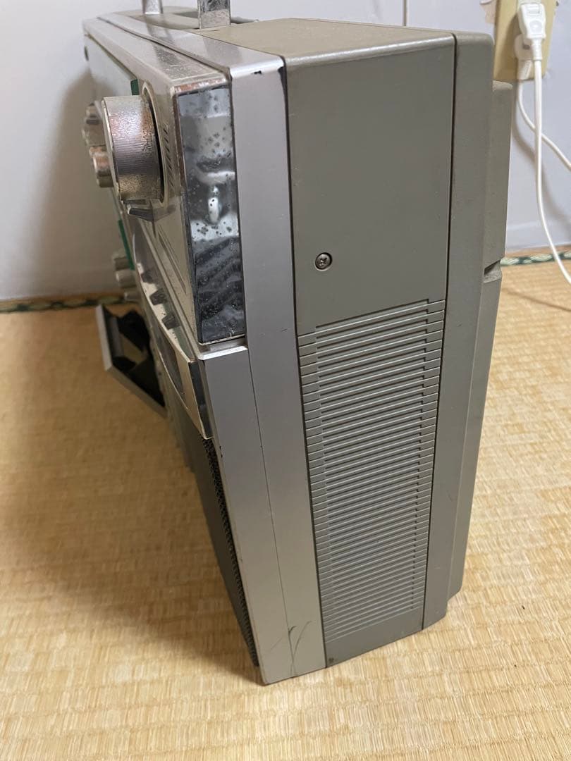 昭和レトロ　東芝ステレオラジオカセットレコーダー　RT-S90 通電確認しました