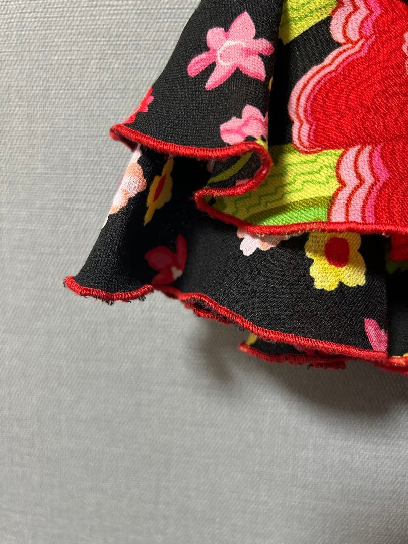 2026年1月3日まで限定値下げ フラメンコドレス 花柄 黒 フラメンコ衣裳