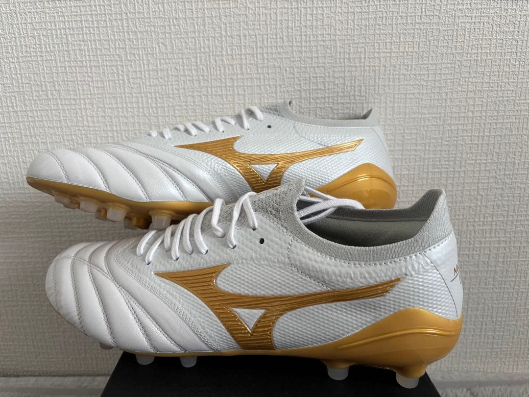 新品未使用:40周年限定記念カラー】モレリアネオ4βJAPAN - メルカリ