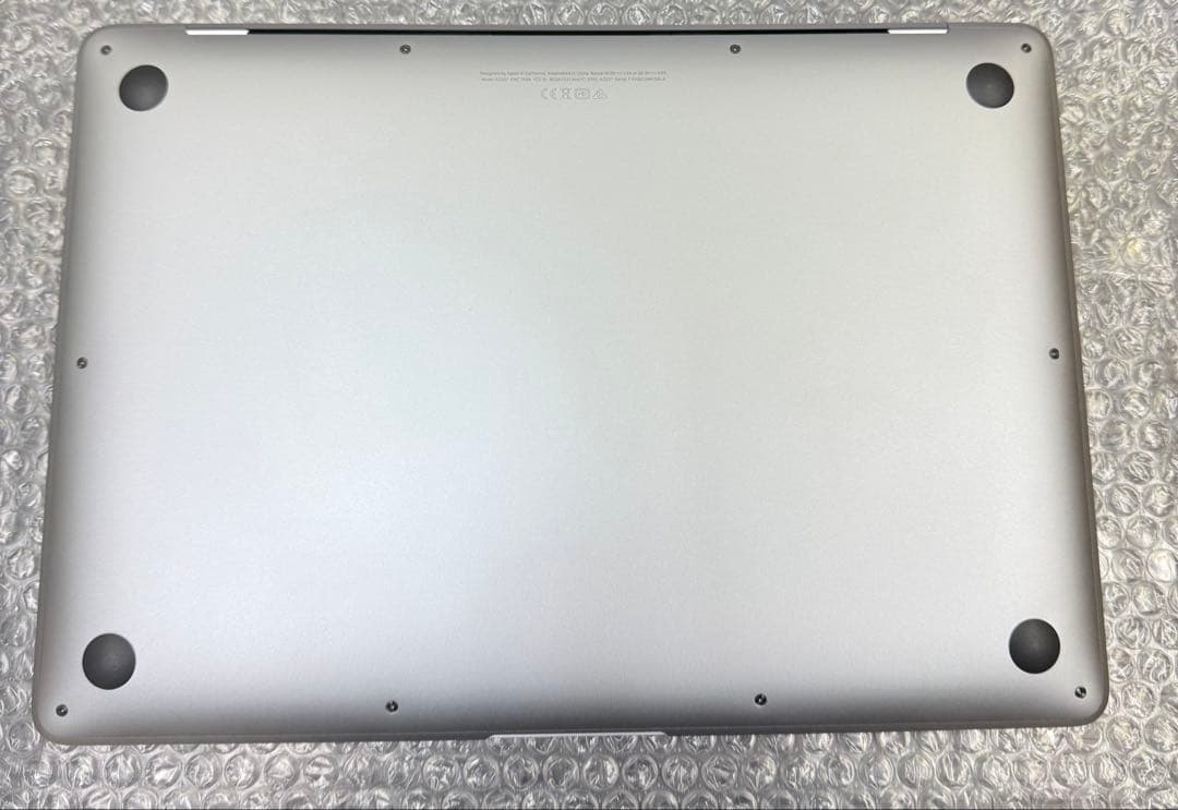 Apple MacBook Air (M1, 2020) 本体 スペースグレイ