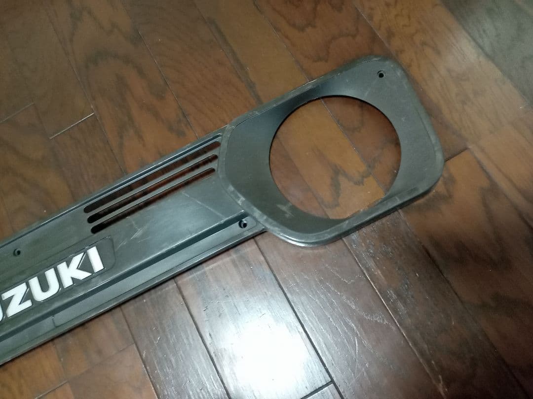 スズキ　キャリィ　ヘッドライトガーニッシュ　グリル　L50