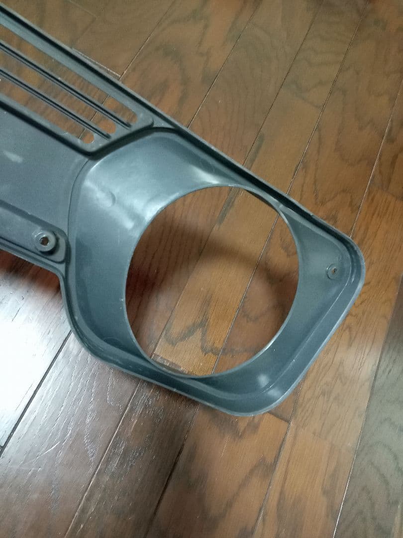 スズキ　キャリィ　ヘッドライトガーニッシュ　グリル　L50