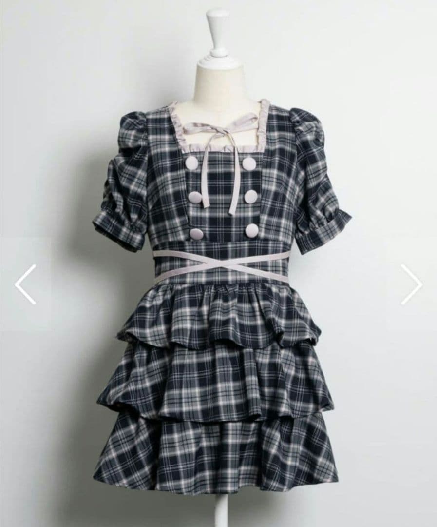 みーたん様【新品タグ付き】pium クロスベルト半袖ティアードミニワンピース