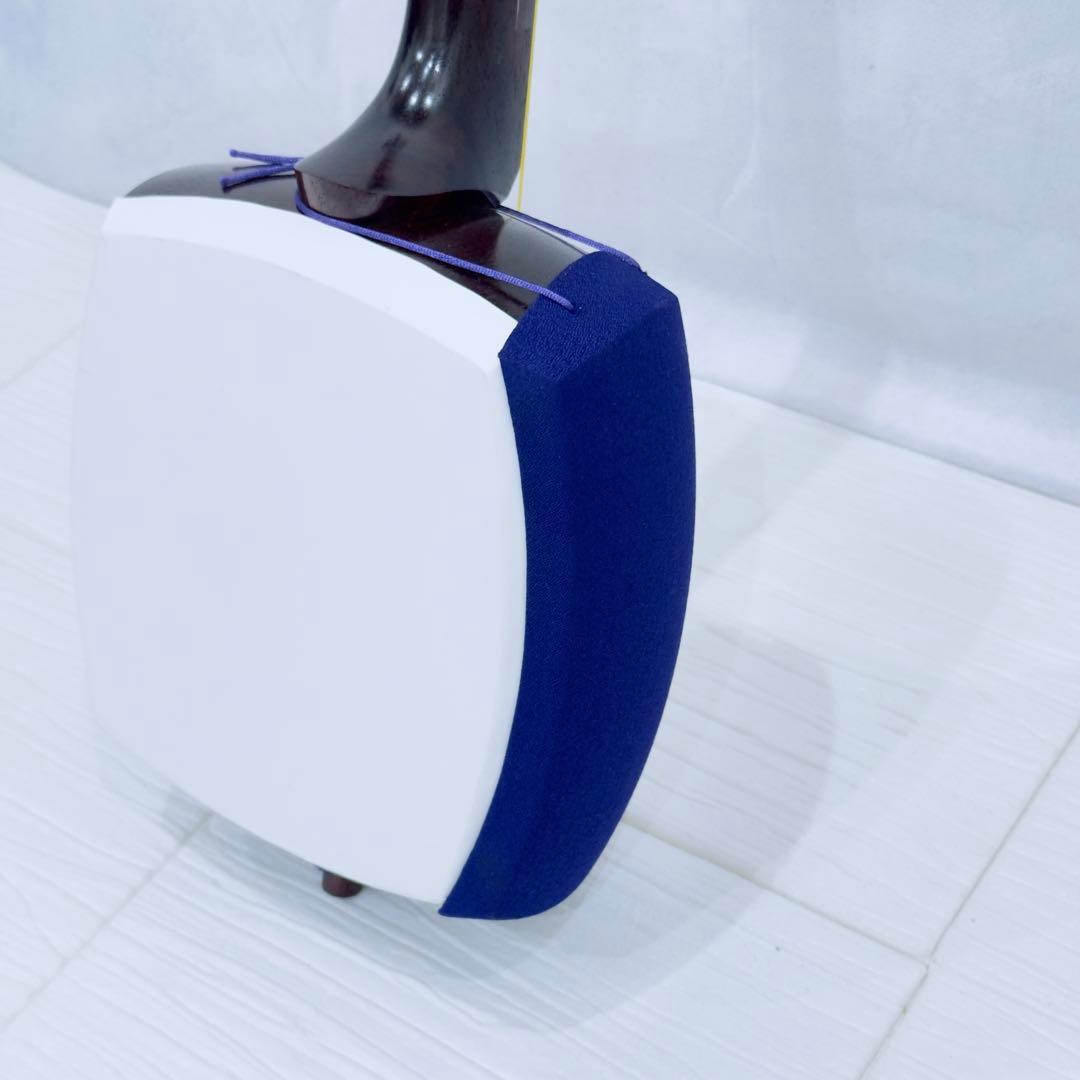 津軽三味線 太棹 紅木 撥付き