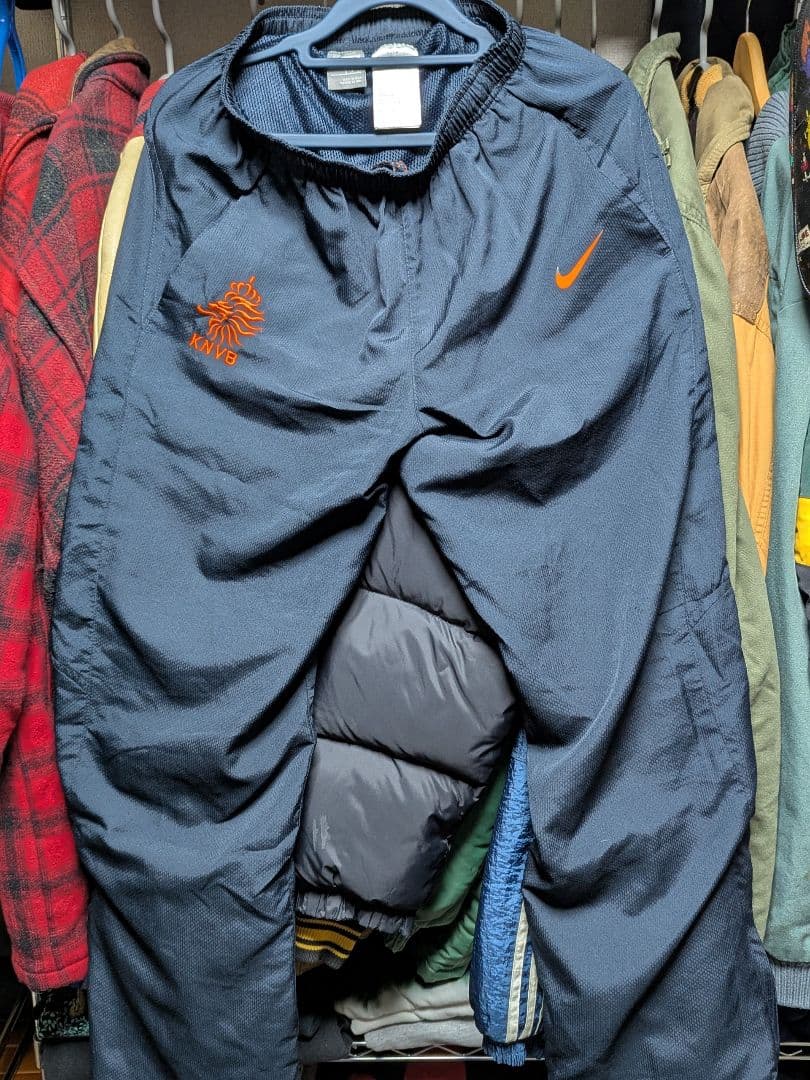 NIKE KNVB ウィンドブレーカー Sサイズ 黒/オレンジ　セットアップ