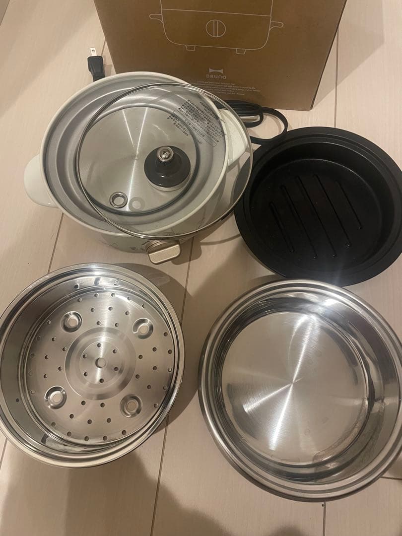 新品未使用　BRUNO うさまる　コンパクトマルチグリルポット