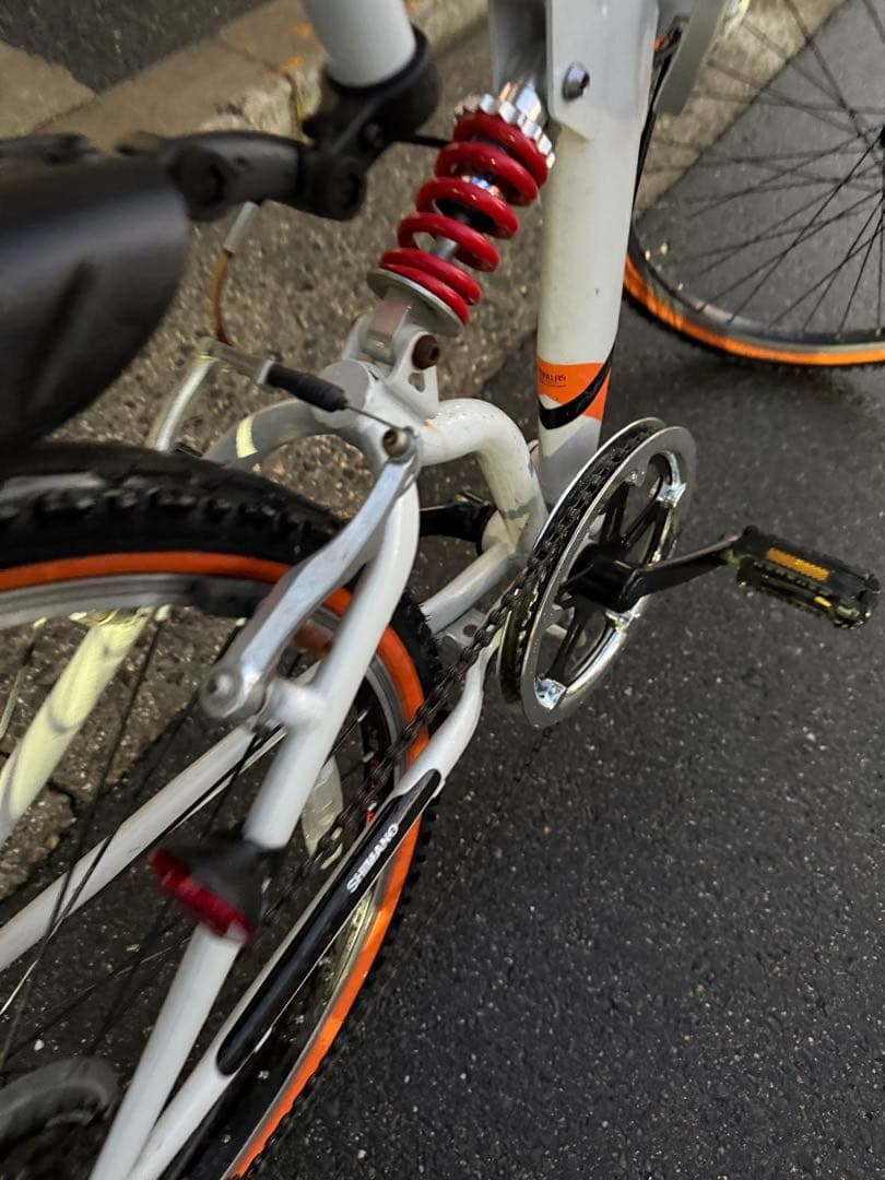 146 自転車 大阪市 【引取り限定】 26インチ 変速付き 美品