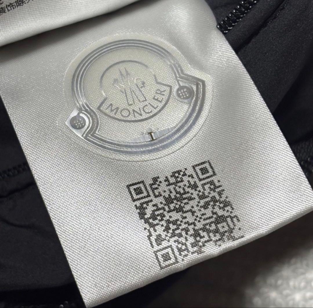 モンクレール　ARROUX ブラック　サイズ1 23〜24秋冬モデル【即購入可】