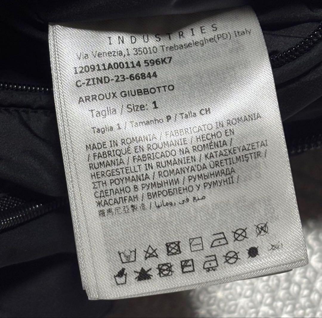 モンクレール　ARROUX ブラック　サイズ1 23〜24秋冬モデル【即購入可】