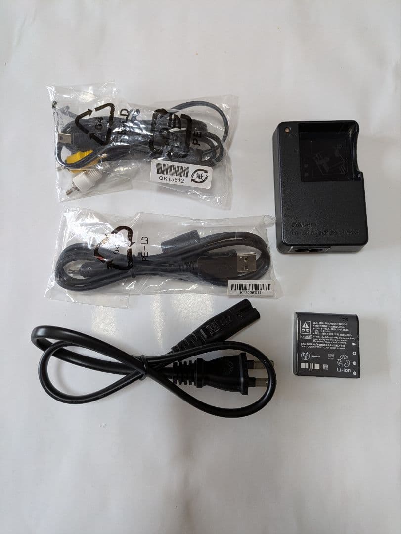 デジタルカメラ CASIO EX-Z450