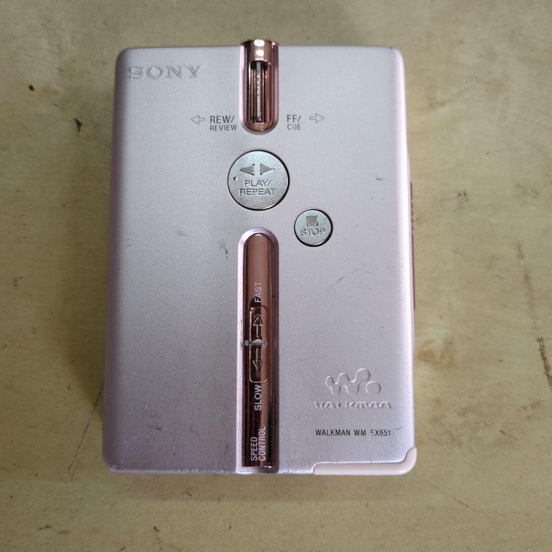B0571 SONY WM-F85 AM/FM OK ジャンク 難有り SONY：TV/FM/AMカセット