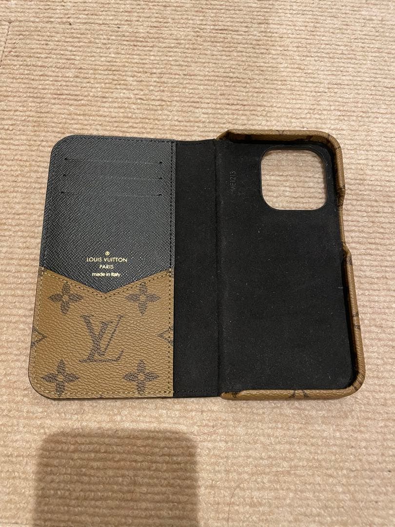 しゃち　ルイヴィトン　携帯ケース　iPhone14プロ
