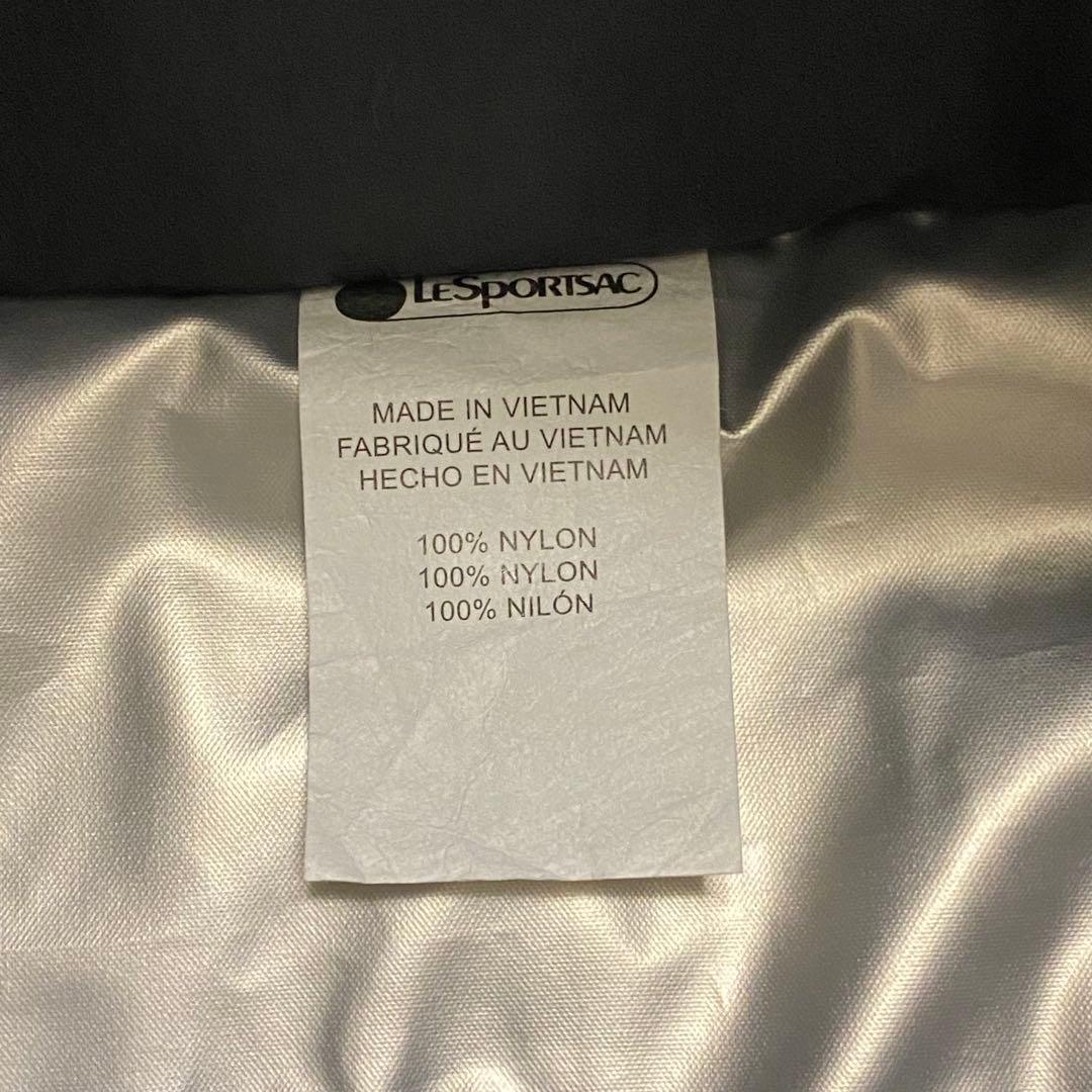 レスポートサック　エッセンシャル　リュック　ブラック　軽量　ナイロン　B5収納可