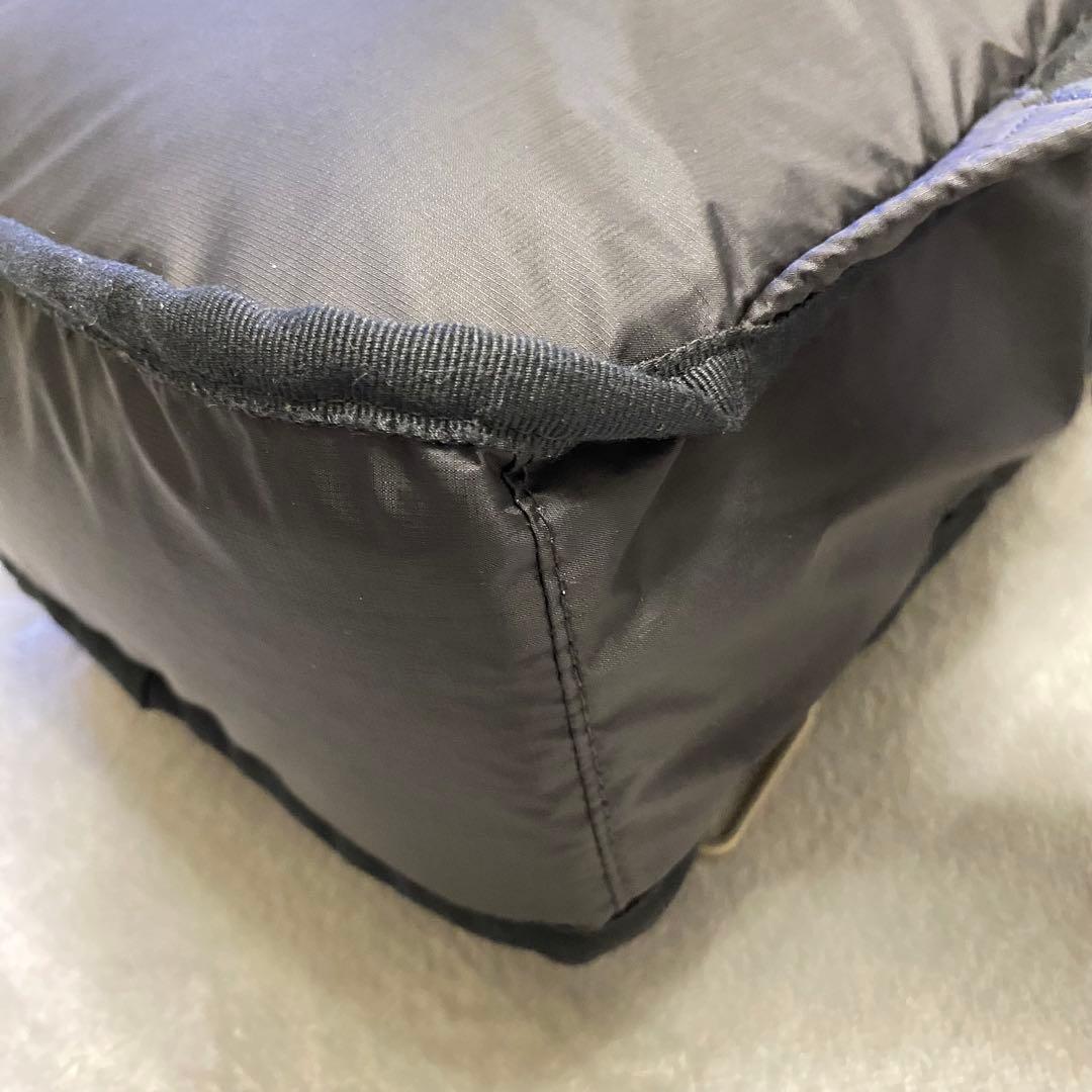 レスポートサック　エッセンシャル　リュック　ブラック　軽量　ナイロン　B5収納可