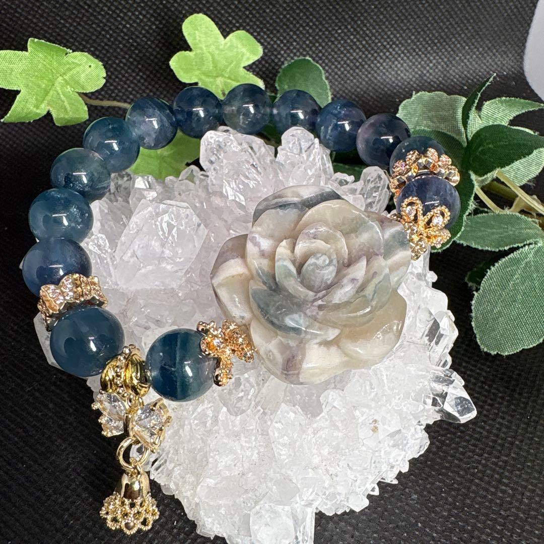 ＊泉澄＆まえまえ様＊フローライトとホワイトアゲート共生　薔薇　ブルーフローライト