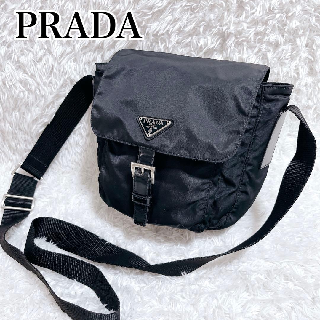 PRADA ショルダーバッグ　カメラバッグ　ナイロン 三角ロゴ 黒　ベルト