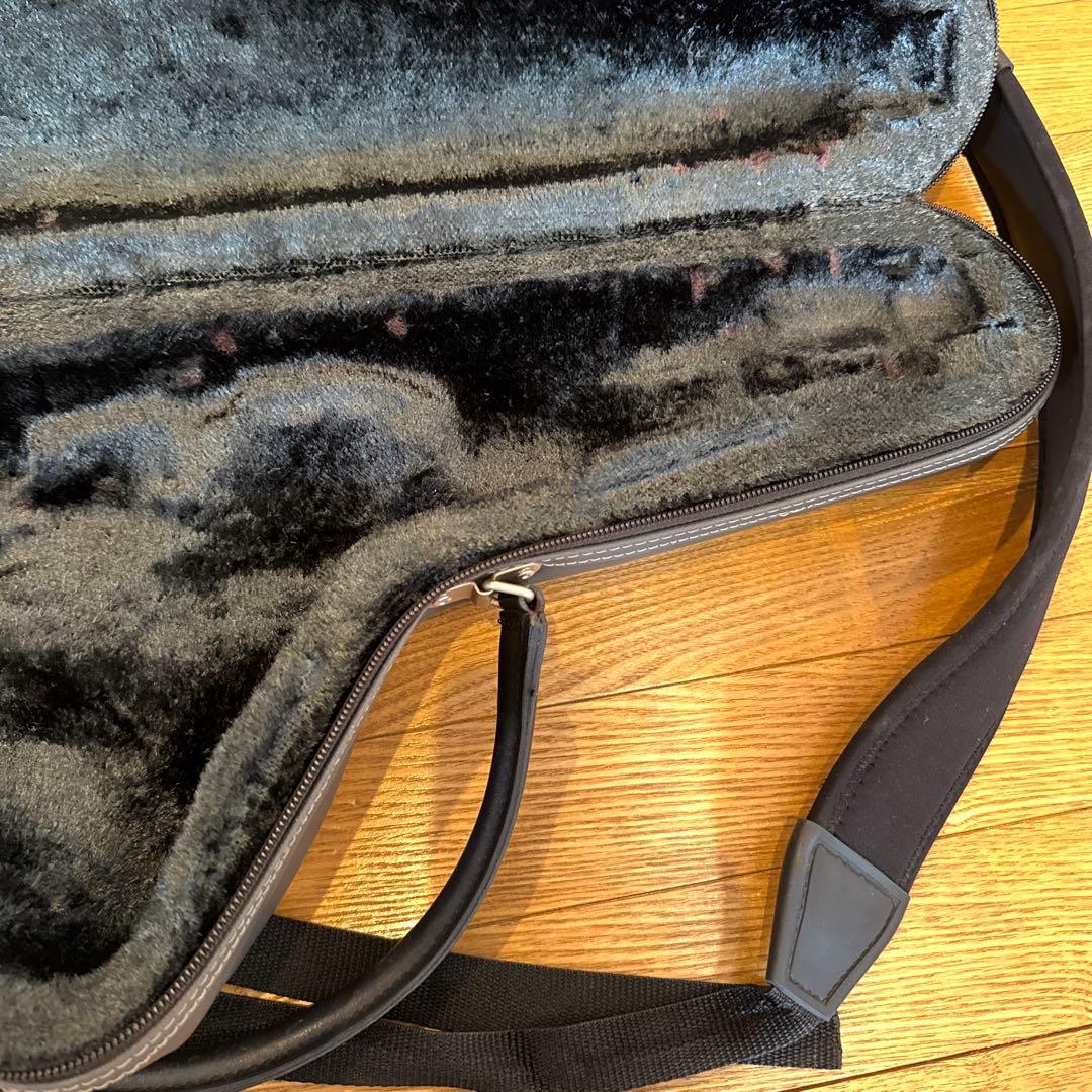 SELMER アルトサックスソフトケース グレー　純正品　純正ストラップ付き