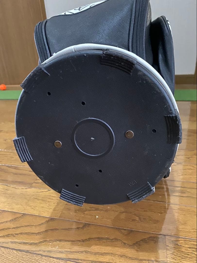 デサントゴルフ レディース キャディバッグ(8.5型) グラフィックデザイン