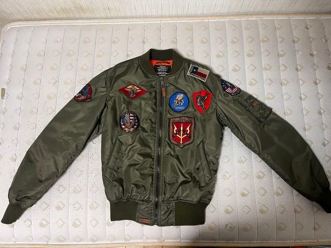 トップガンMA-1 フライトジャケット