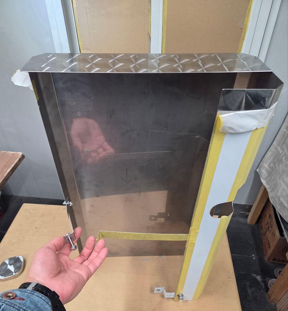 17スーパーグレート等　サブタンク　鱗ステンレスカバー&キャップ類