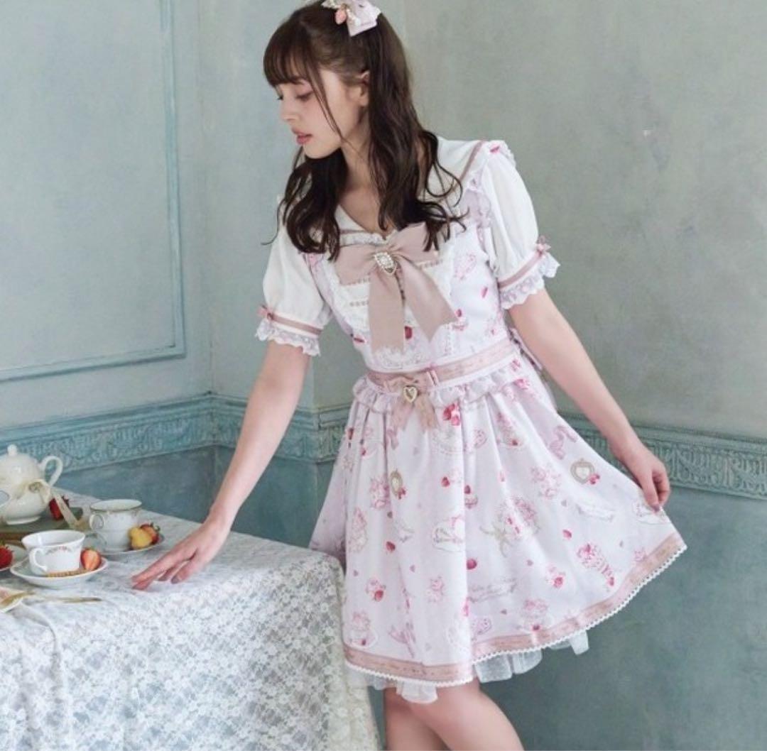 新品 LIZLISA Salon de Fraise柄ワンピース 半袖 ピンク