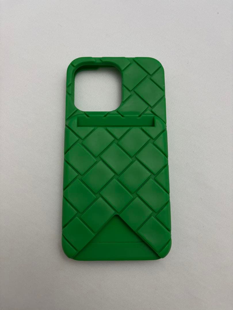 ボッテガヴェネタ　13proケース 国内即発！ボッテガ・ヴェネタ iPhone13Proケース パープル (BOTTEGA