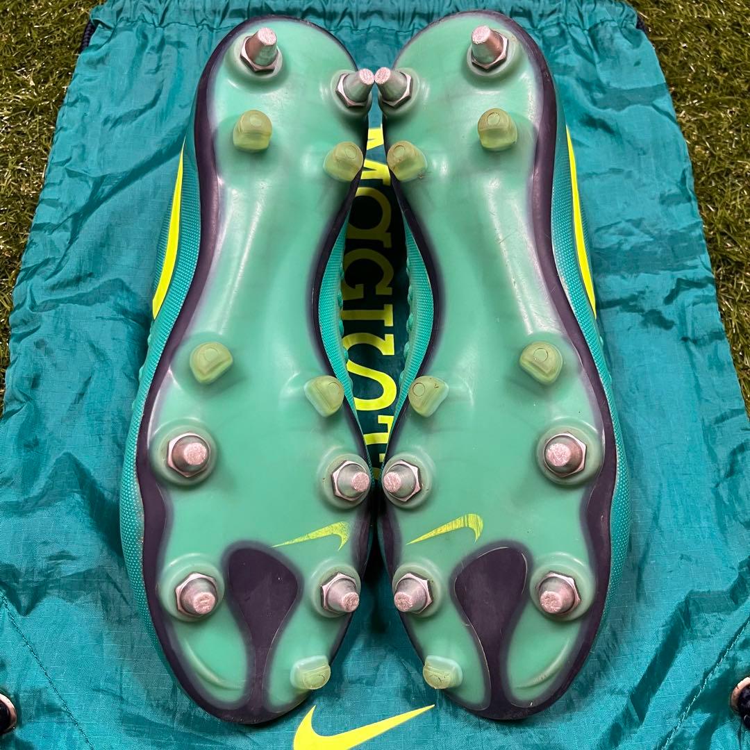 サッカースパイク ナイキ マジスタ オーパス Ⅱ SG L10887801