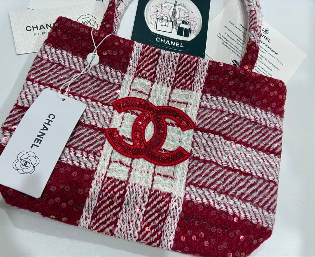 CHANEL トートバッグ シャネルノベルティ　バッグ　ショルダーバッグ　赤