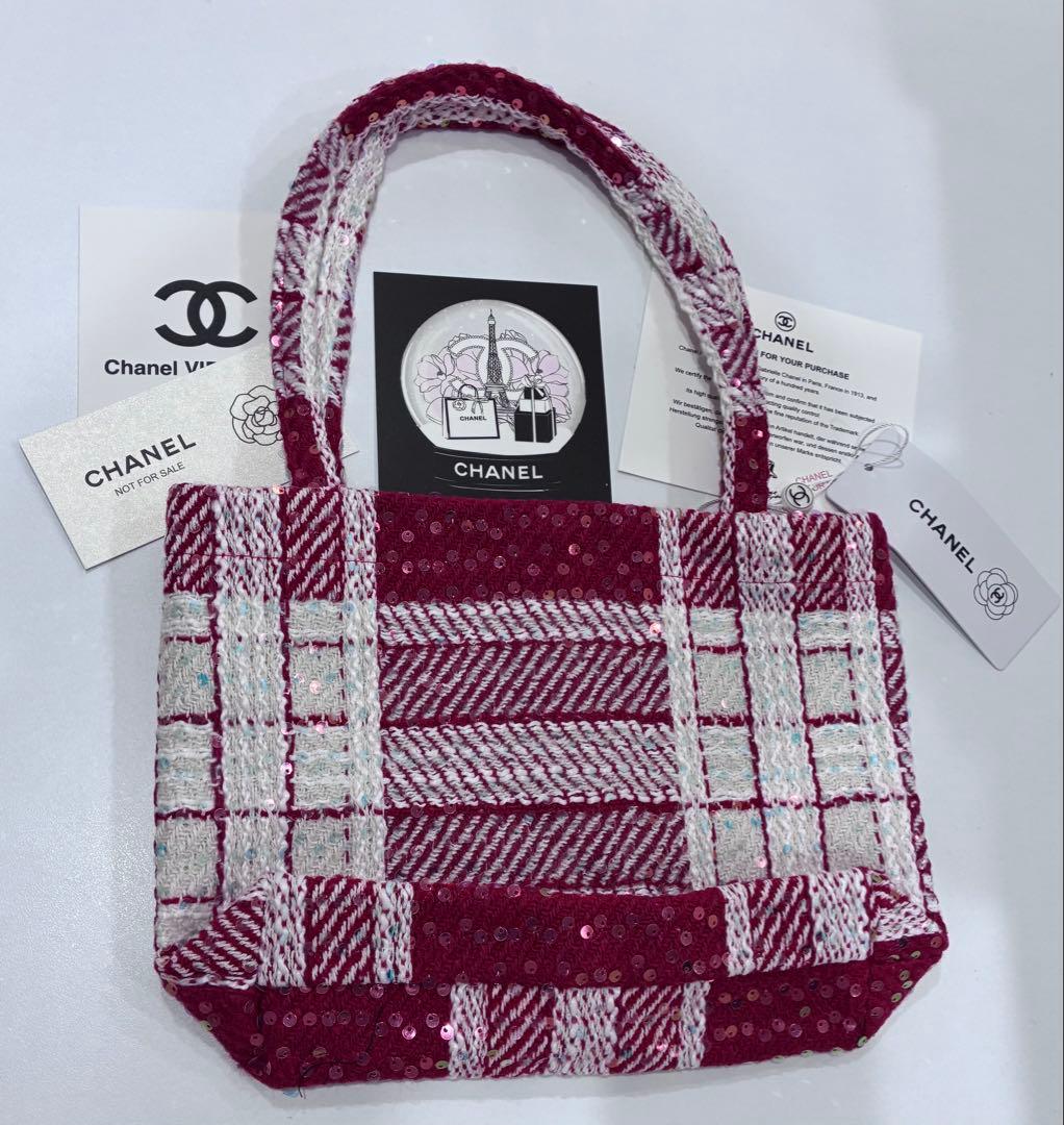CHANEL トートバッグ シャネルノベルティ　バッグ　ショルダーバッグ　赤