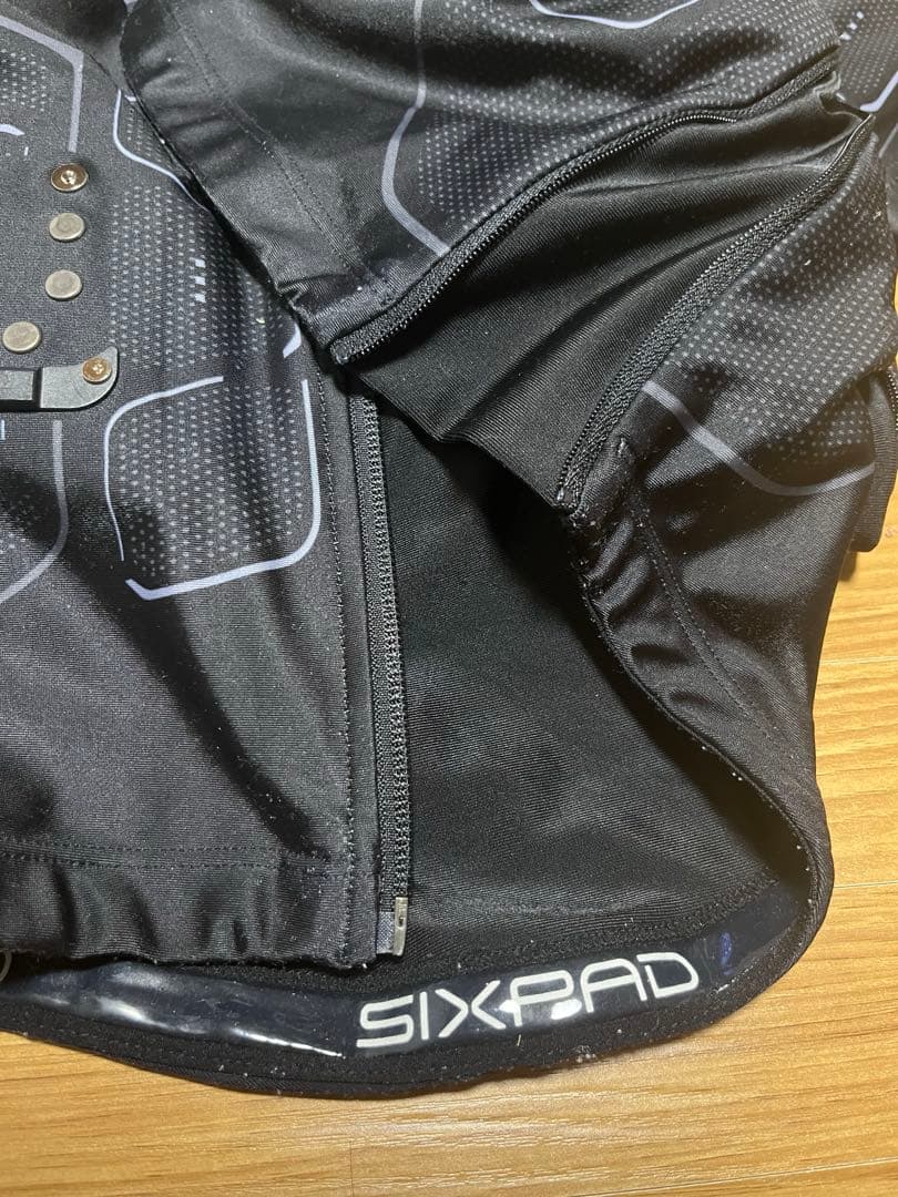 sixpad／パワースーツ上下／Sサイズ