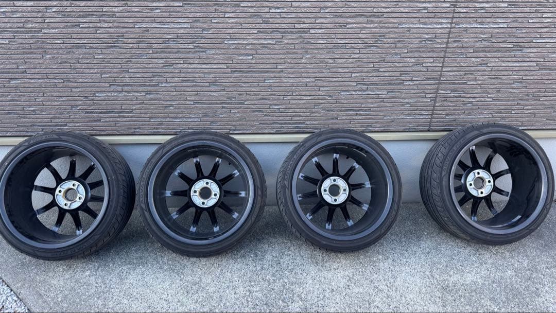 美品 廃盤品RAYS 57トランセンド 17インチ 8.5J