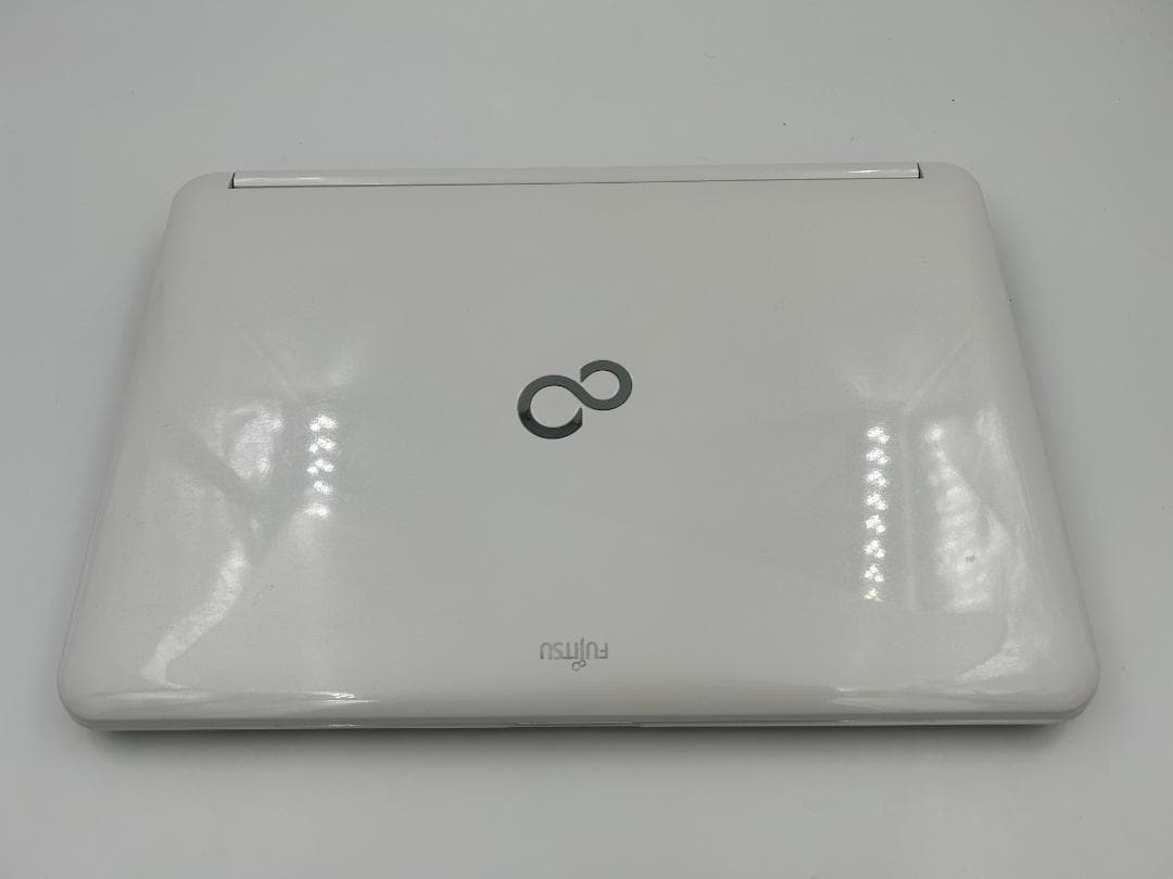 ノートパソコン windows11 オフィス付き core i7 AH77/GW